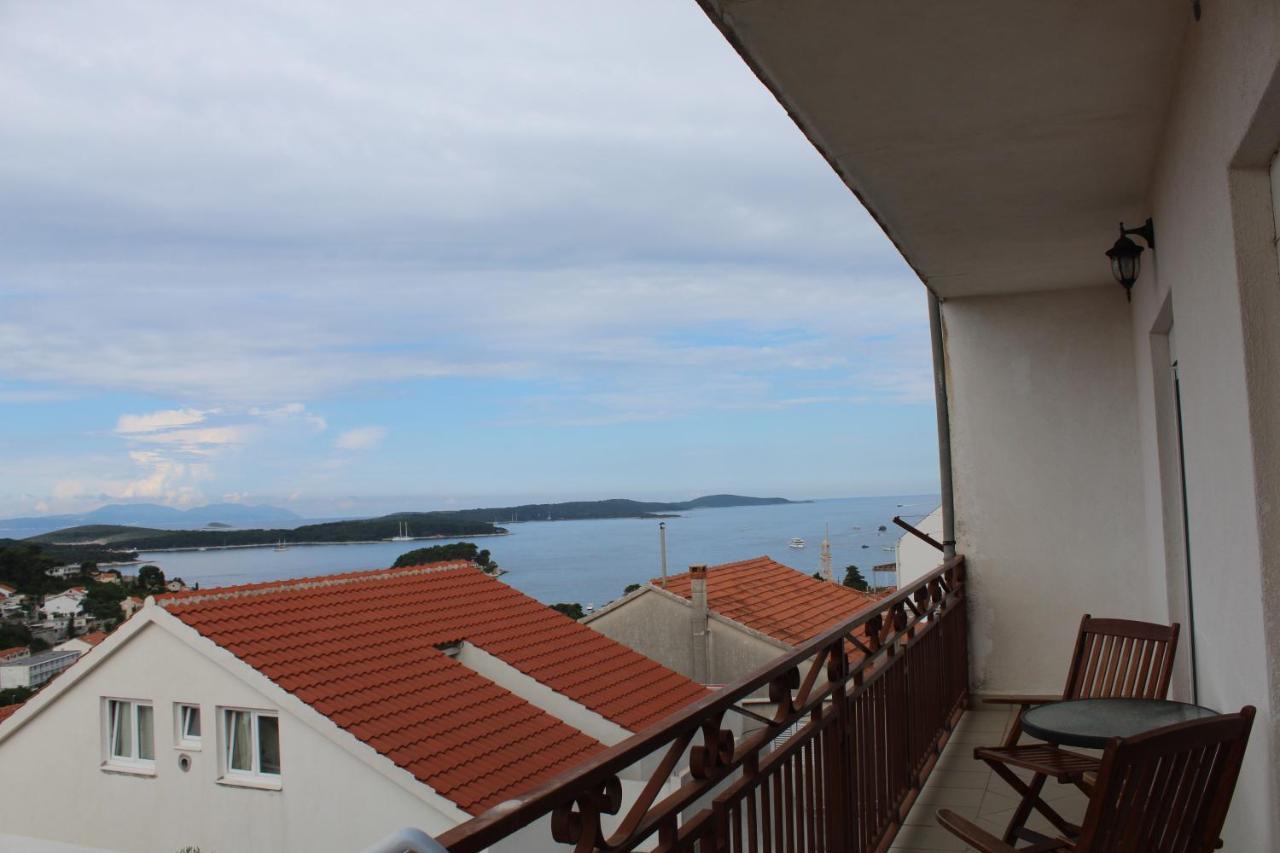 Nikola Leko Guest House Hvar Town Eksteriør bilde
