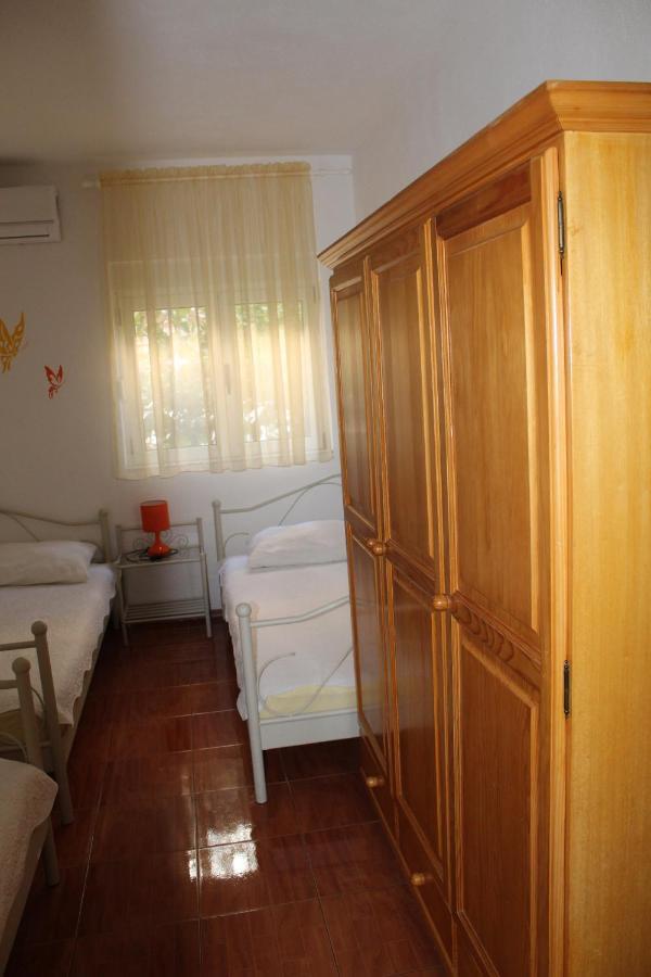 Nikola Leko Guest House Hvar Town Eksteriør bilde